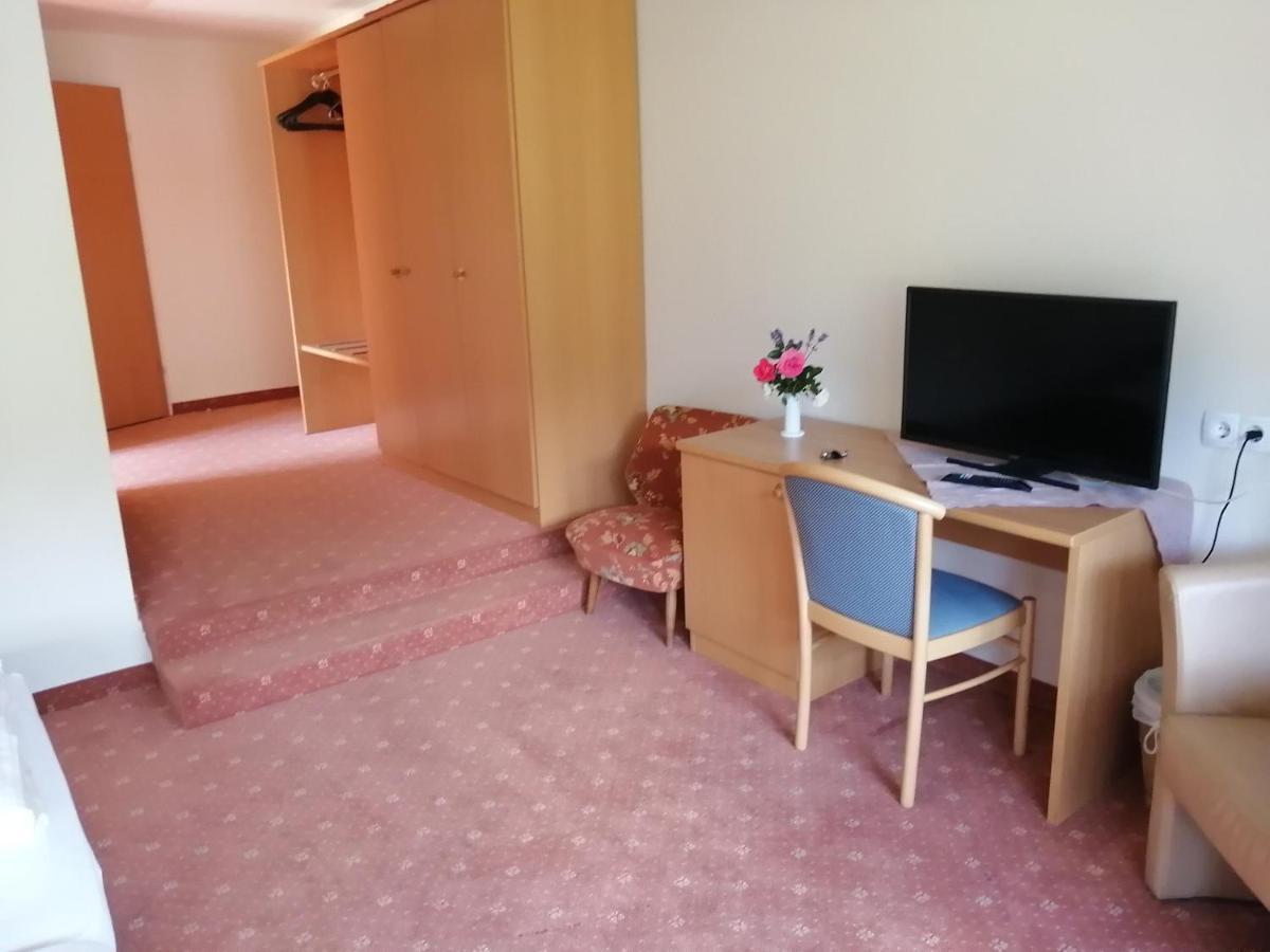 Haus Anni 호텔 바트키르히하임 외부 사진